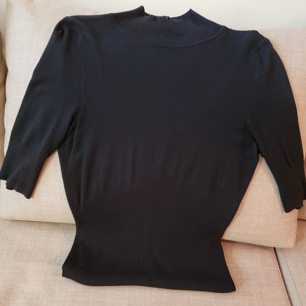 Sweater tops - open back black & Purple